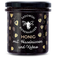 Honig mit Haselnüssen und Kakao
